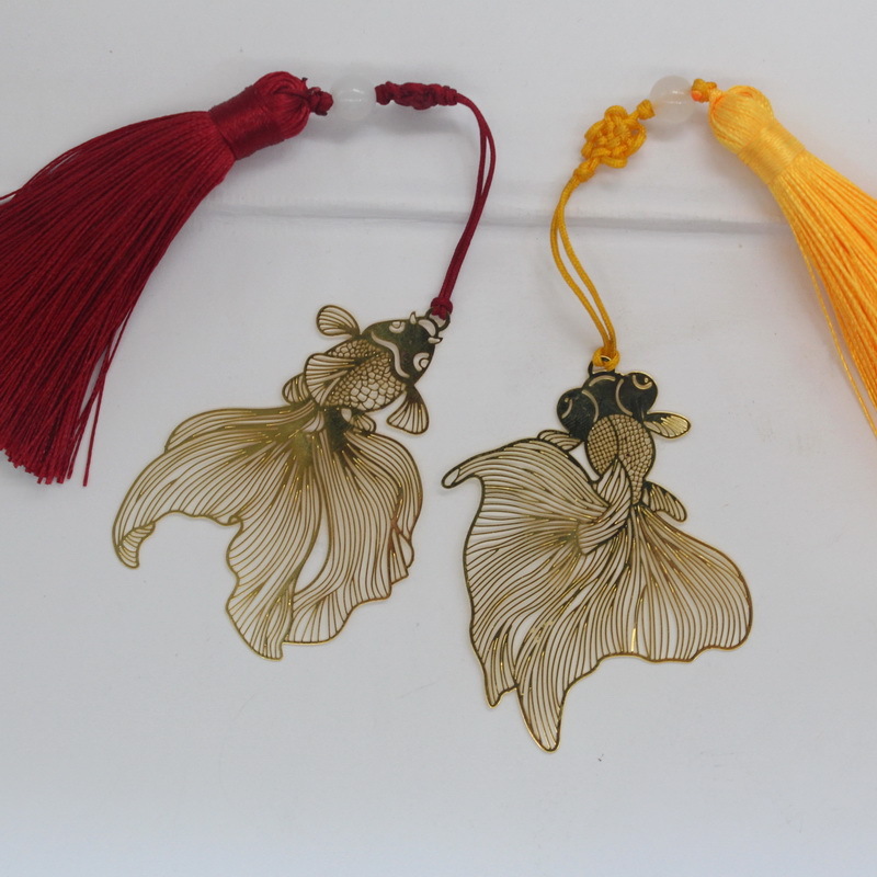 Custom Hollow Metal Leaf Retro Brass Flower Crafts Bookmark